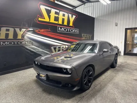 Gray 2016 Dodge Challenger SXT for sale in Mayfield, KY