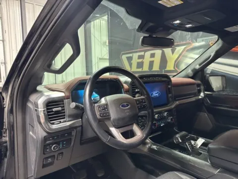 More photos of 2021 Ford F-150 Lariat at Seay Motors, KY