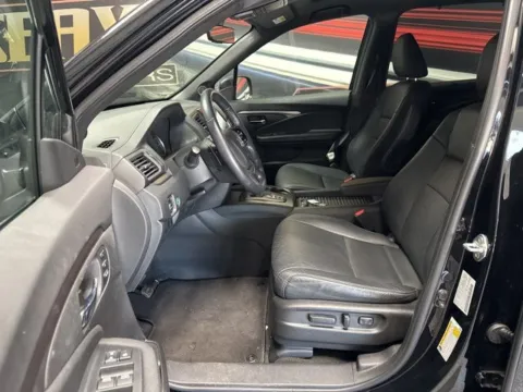 More photos of 2021 Honda Passport EX-L at Seay Motors, KY