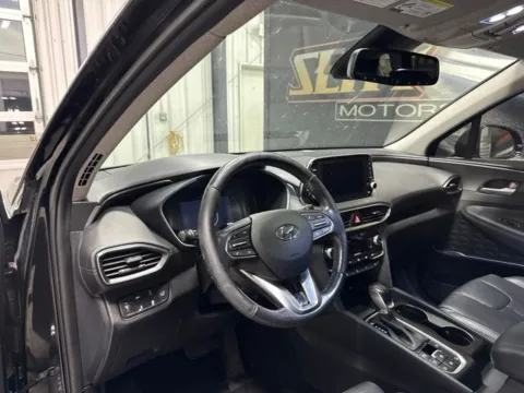 More photos of 2020 Hyundai Santa Fe Limited at Seay Motors, KY