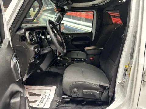 More photos of 2023 Jeep Wrangler Willys 4xe at Seay Motors, KY
