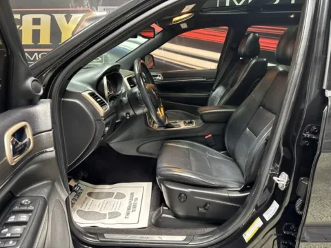 More photos of 2016 Jeep Grand Cherokee Limited at Seay Motors, KY