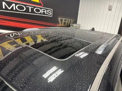 More photos of 2016 Jeep Grand Cherokee Limited at Seay Motors, KY