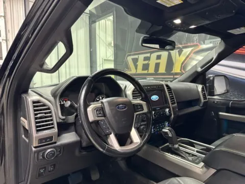 More photos of 2018 Ford F-150 Platinum at Seay Motors, KY