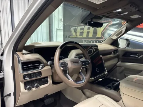More photos of 2025 GMC Yukon XL Denali at Seay Motors, KY