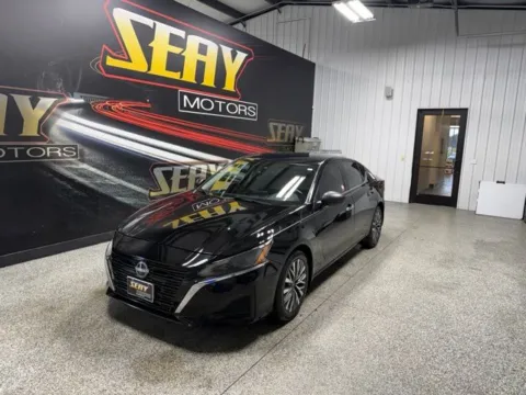Black 2024 Nissan Altima 2.5 SV for sale in Mayfield, KY