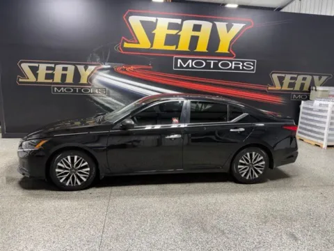 Another view of 2024 Nissan Altima 2.5 SV for sale in Mayfield, KY at Seay Motors