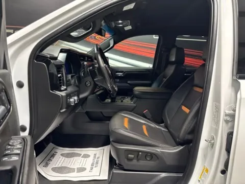 More photos of 2023 GMC Sierra 1500 AT4 at Seay Motors, KY