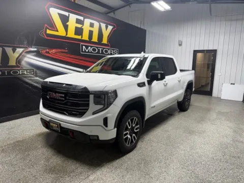 White 2023 GMC Sierra 1500 AT4 for sale in Mayfield, KY