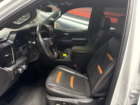 More photos of 2023 GMC Sierra 1500 AT4 at Seay Motors, KY