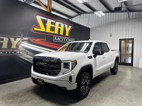 White 2023 GMC Sierra 1500 AT4 for sale in Mayfield, KY