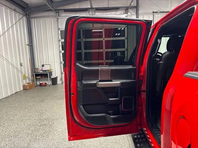 2020 Ford F-150 Raptor - Photo 19