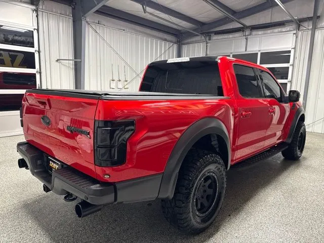 2020 Ford F-150 Raptor - Photo 24