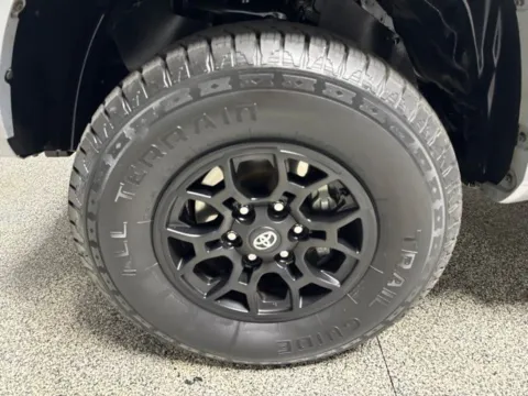 More photos of 2021 Toyota Tacoma SR5 at Seay Motors, KY