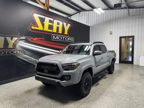 Gray 2021 Toyota Tacoma SR5 for sale in Mayfield, KY