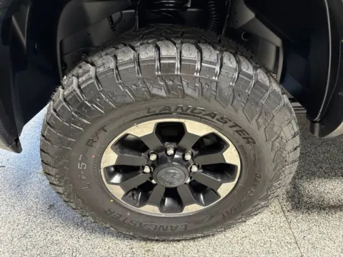More photos of 2017 Ram 2500 Power Wagon at Seay Motors, KY