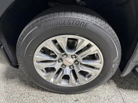 More photos of 2021 GMC Sierra 1500 Denali at Seay Motors, KY