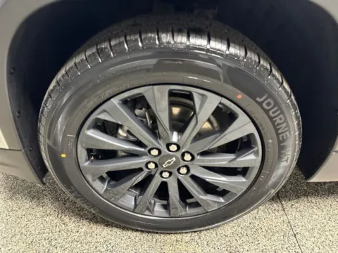 More photos of 2022 Chevrolet Traverse RS at Seay Motors, KY
