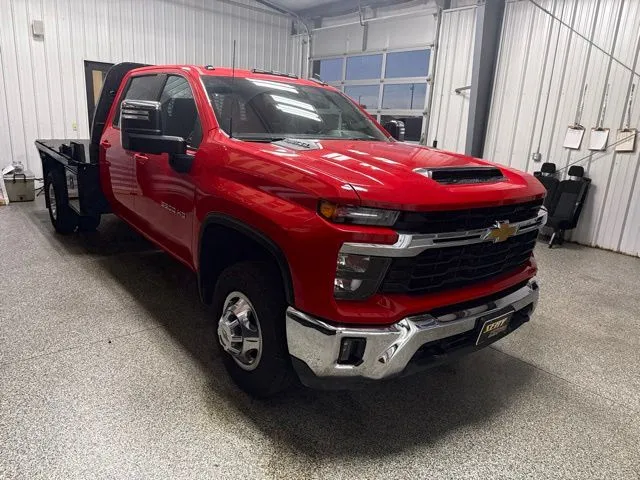 2024 Chevrolet Silverado 3500HD LT - Photo 13