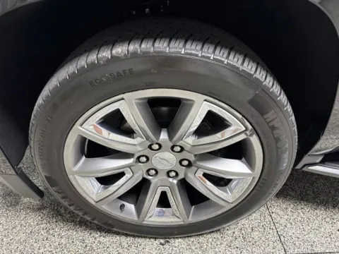 More photos of 2016 Chevrolet Tahoe LTZ at Seay Motors, KY