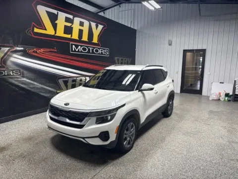 White 2021 Kia Seltos S for sale in Mayfield, KY