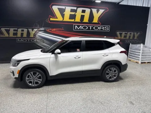 Another view of 2021 Kia Seltos S for sale in Mayfield, KY at Seay Motors
