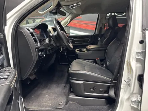 More photos of 2024 Ram 2500 Laramie at Seay Motors, KY