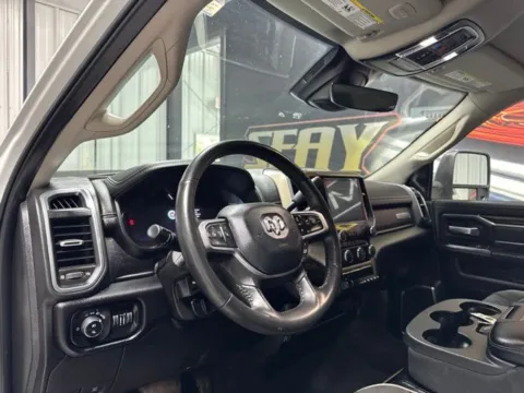 More photos of 2024 Ram 2500 Laramie at Seay Motors, KY