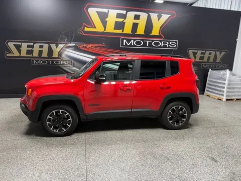 Photos of 2023 Jeep Renegade Latitude for sale in Mayfield, KY at Seay Motors