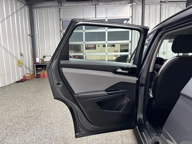2024 Volkswagen Taos S - Photo 14