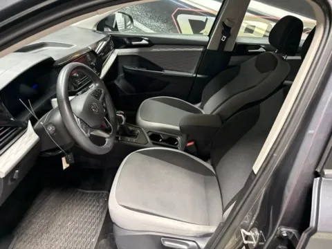 More photos of 2024 Volkswagen Taos 1.5T S at Seay Motors, KY