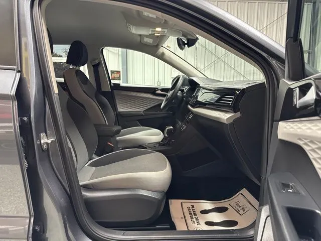 2024 Volkswagen Taos S - Photo 22