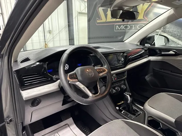 2024 Volkswagen Taos S - Photo 6