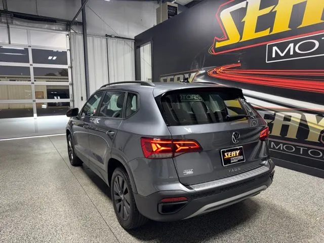 2024 Volkswagen Taos S - Photo 16