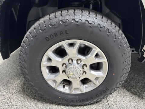 More photos of 2020 Ram 2500 Laramie at Seay Motors, KY