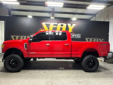 Photos of 2017 Ford F-250SD Lariat for sale in Mayfield, KY at Seay Motors
