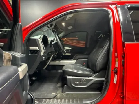 More photos of 2017 Ford F-250SD Lariat at Seay Motors, KY