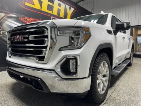 More photos of 2021 GMC Sierra 1500 SLT at Seay Motors, KY