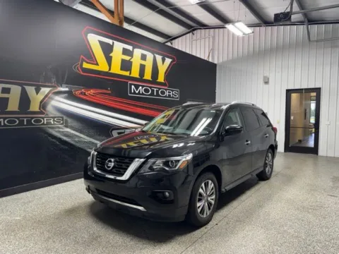 Black 2019 Nissan Pathfinder SV for sale in Mayfield, KY