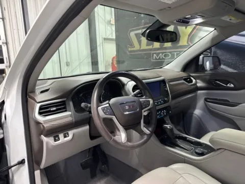 More photos of 2018 GMC Acadia SLT-1 at Seay Motors, KY