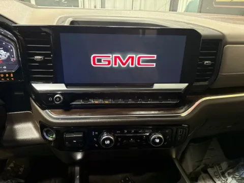 More photos of 2023 GMC Sierra 1500 SLT at Seay Motors, KY