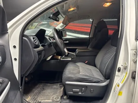 More photos of 2020 Toyota Tundra SR5 at Seay Motors, KY
