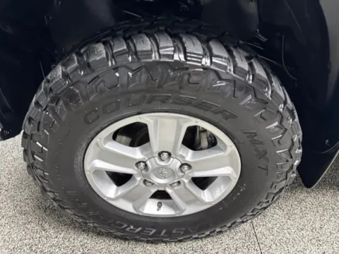 More photos of 2020 Toyota Tundra SR5 at Seay Motors, KY