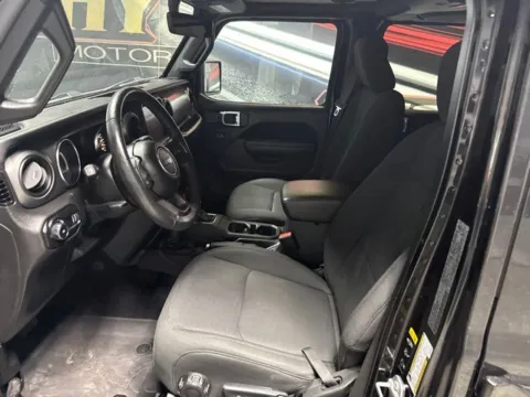 More photos of 2023 Jeep Wrangler Sport at Seay Motors, KY