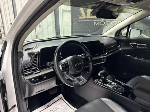 More photos of 2023 Kia Sportage EX at Seay Motors, KY
