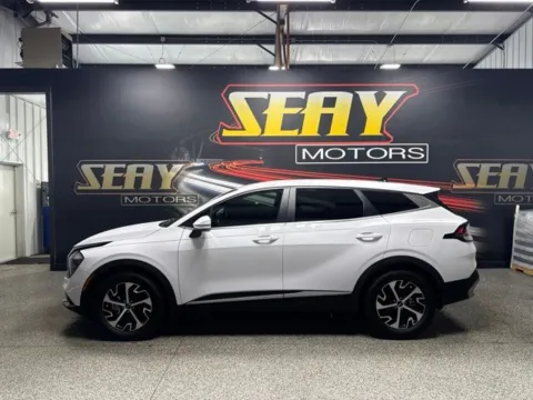 Photos of 2023 Kia Sportage EX for sale in Mayfield, KY at Seay Motors