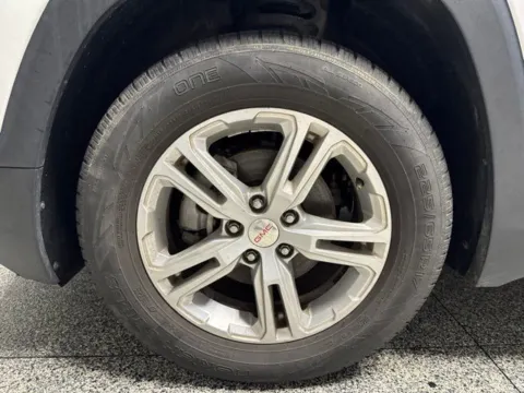 Another view of 2021 GMC Terrain SLE for sale in Mayfield, KY at Seay Motors