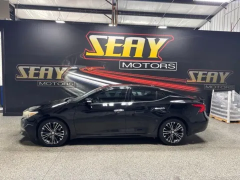 Photos of 2016 Nissan Maxima Platinum for sale in Mayfield, KY at Seay Motors