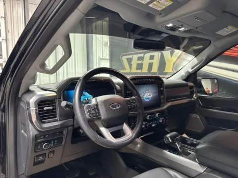 More photos of 2023 Ford F-150 Lariat at Seay Motors, KY