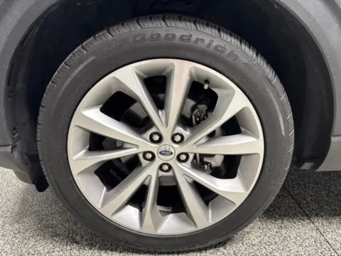Another view of 2021 Ford Explorer Platinum for sale in Mayfield, KY at Seay Motors